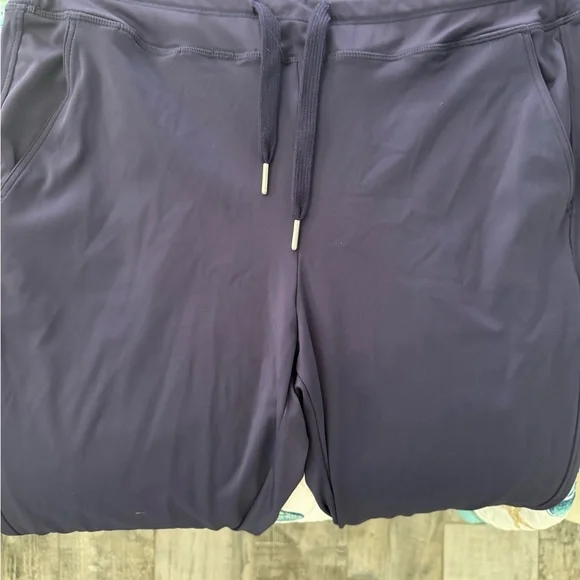 Halara high waisted drawstring joggers in Peacock - Picture 2 of 4